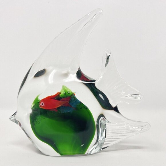 Bella Casa Ganz Tropical Fish Art Glass Clear Green Red Fish Inside Paperweight - Picture 1 of 8